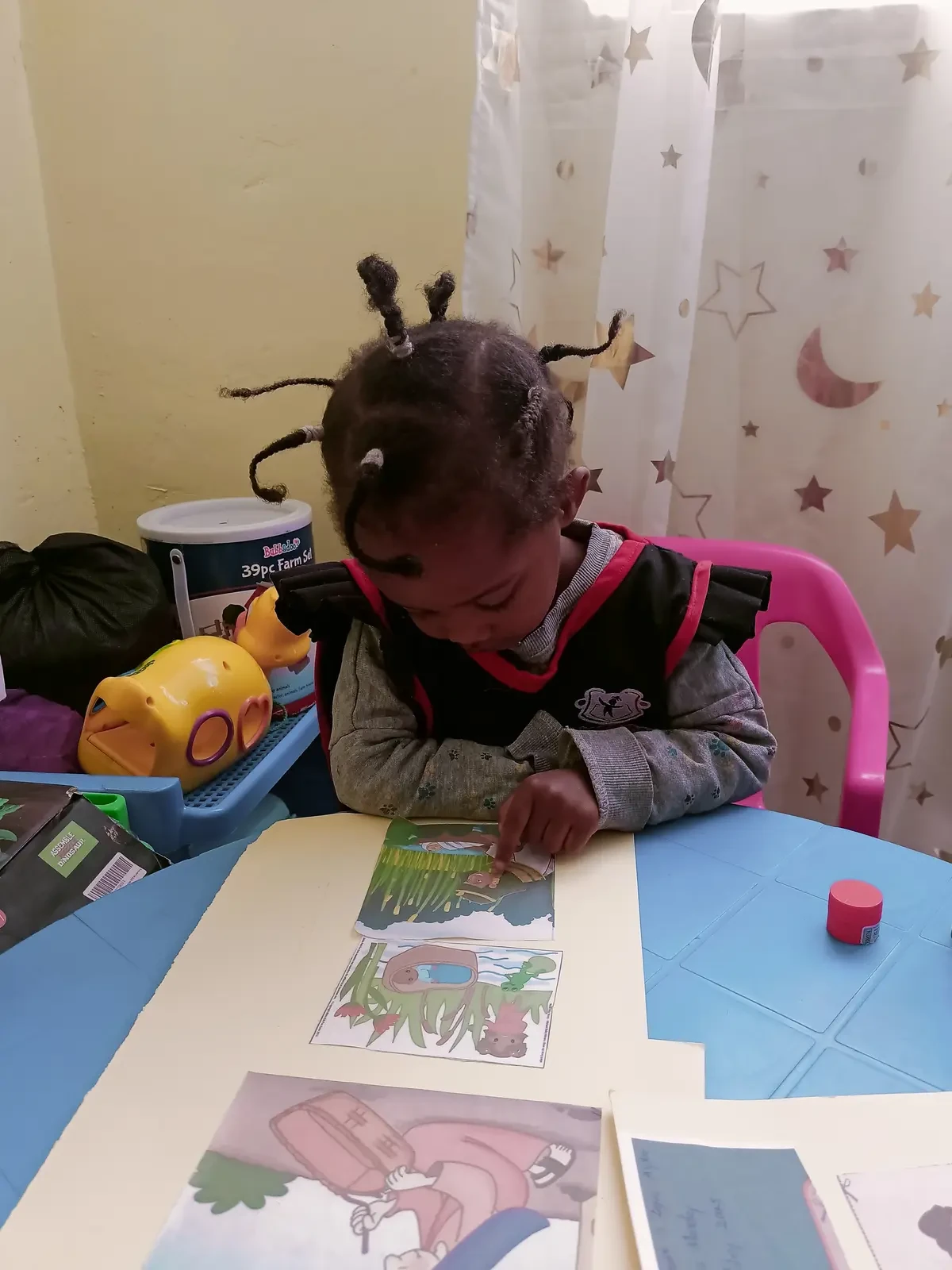Creative Arts — Moses Basket 11